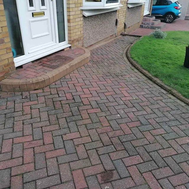 block driveway cleaning